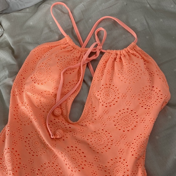 Aerie medium sherbet orange crochet one piece with keyhole neck and halter top - Picture 2 of 4